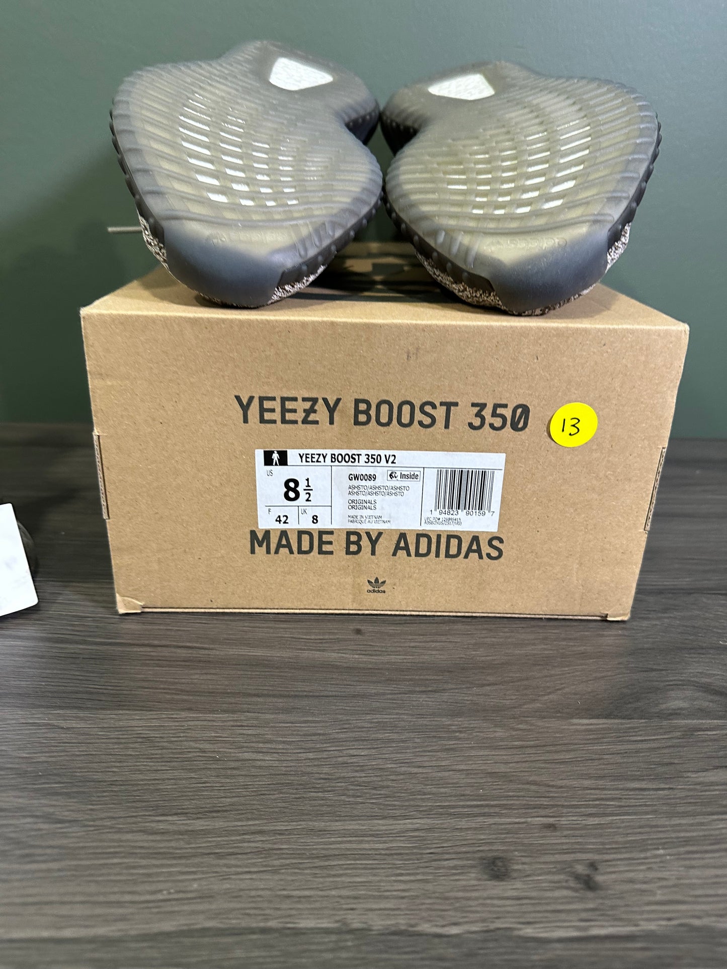 Yeezy 350 Ash Stone