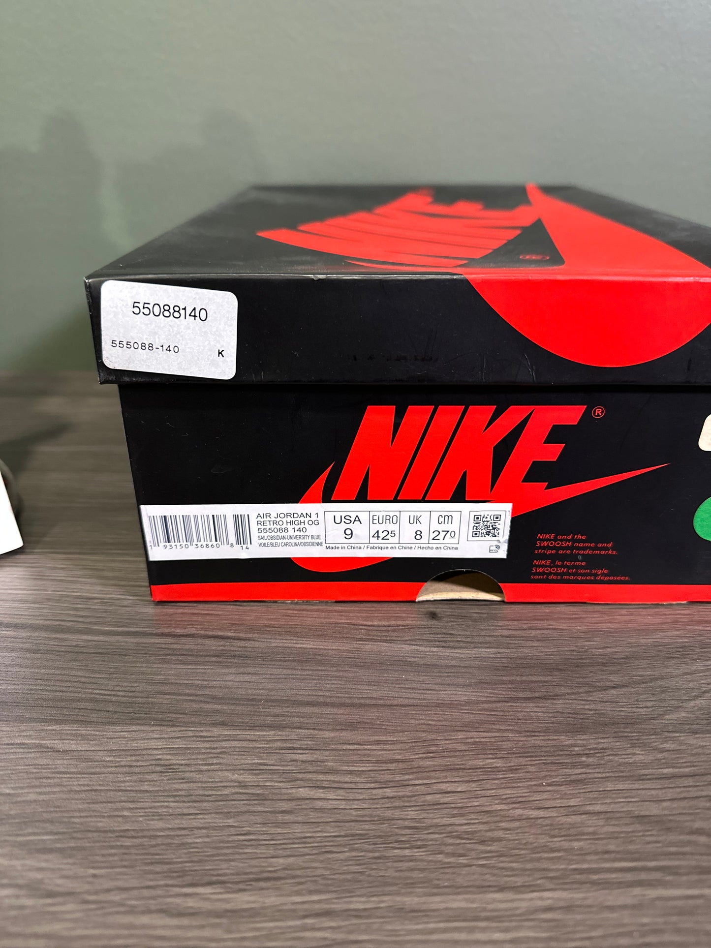 Jordan 1 High Obsidian UNC