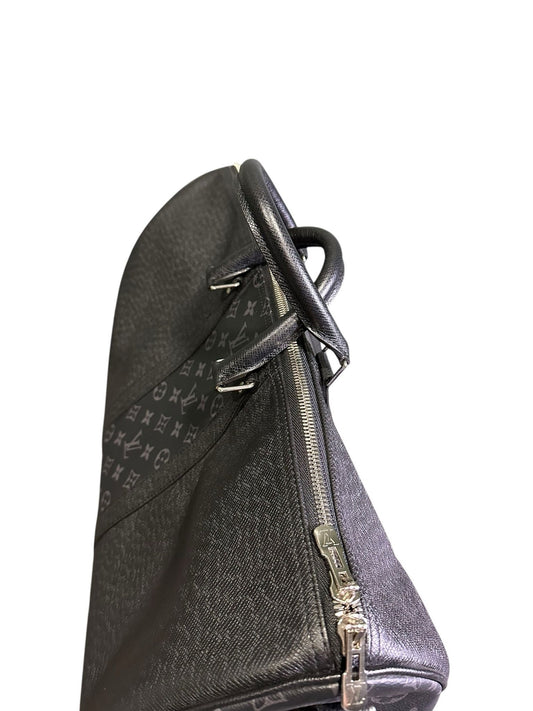 LOUIS VUITTON KEEPALL BANDOULIERE BAG MONOGRAM TAIGARAMA 50