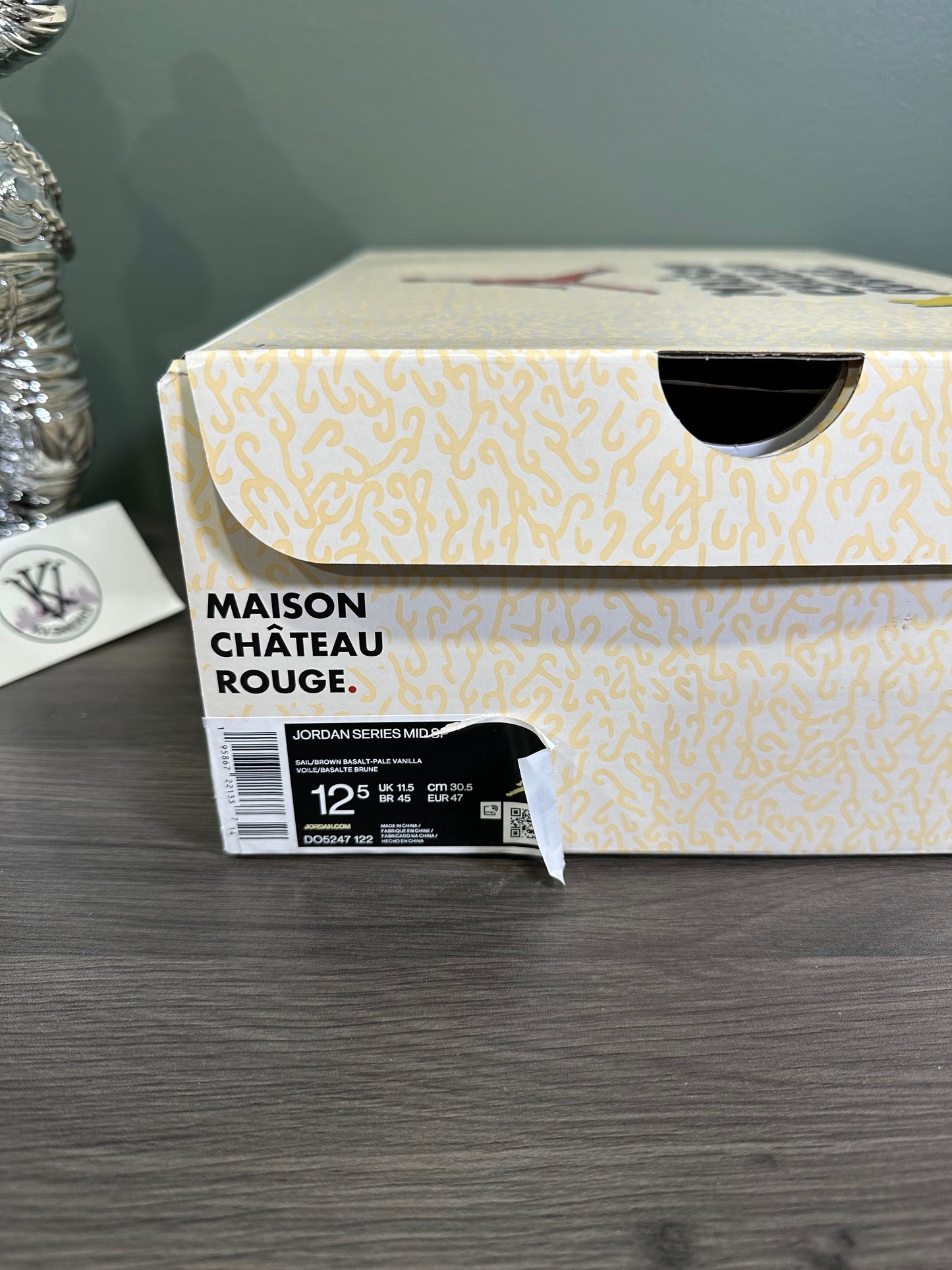 Jordan Series Mid Maison Chateau Rouge Sail
