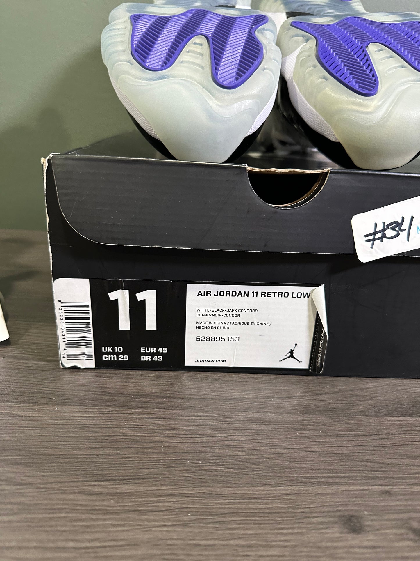 Jordan 11 Low Concord