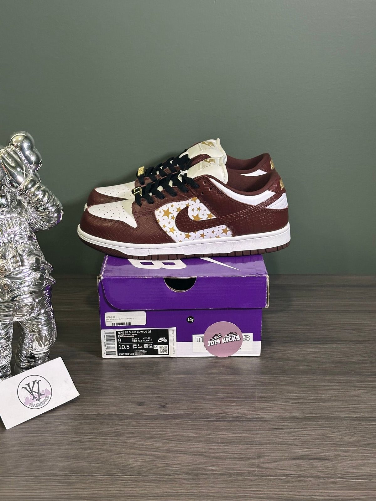 Nike SB Dunk Low Supreme Stars Barkroot Brown (2021)