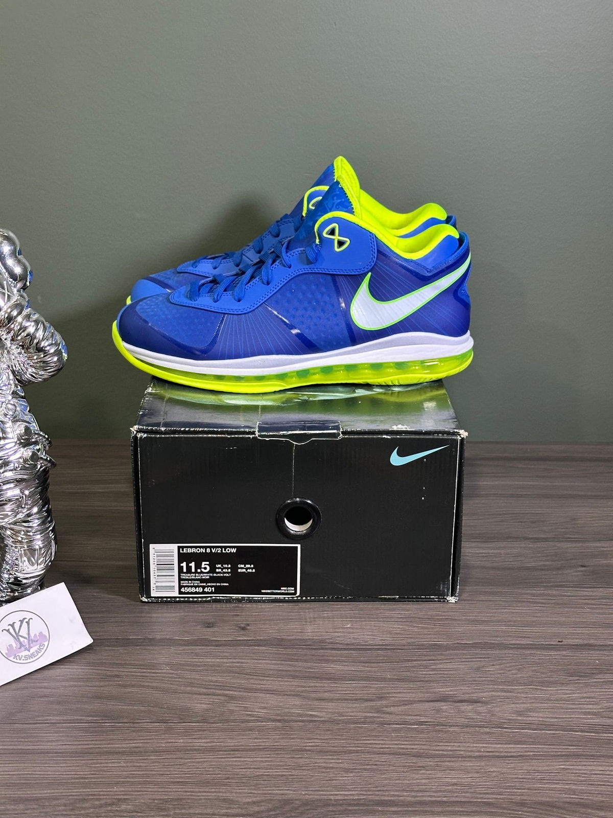 Nike LeBron 8 V/2 Low Sprite (2011)