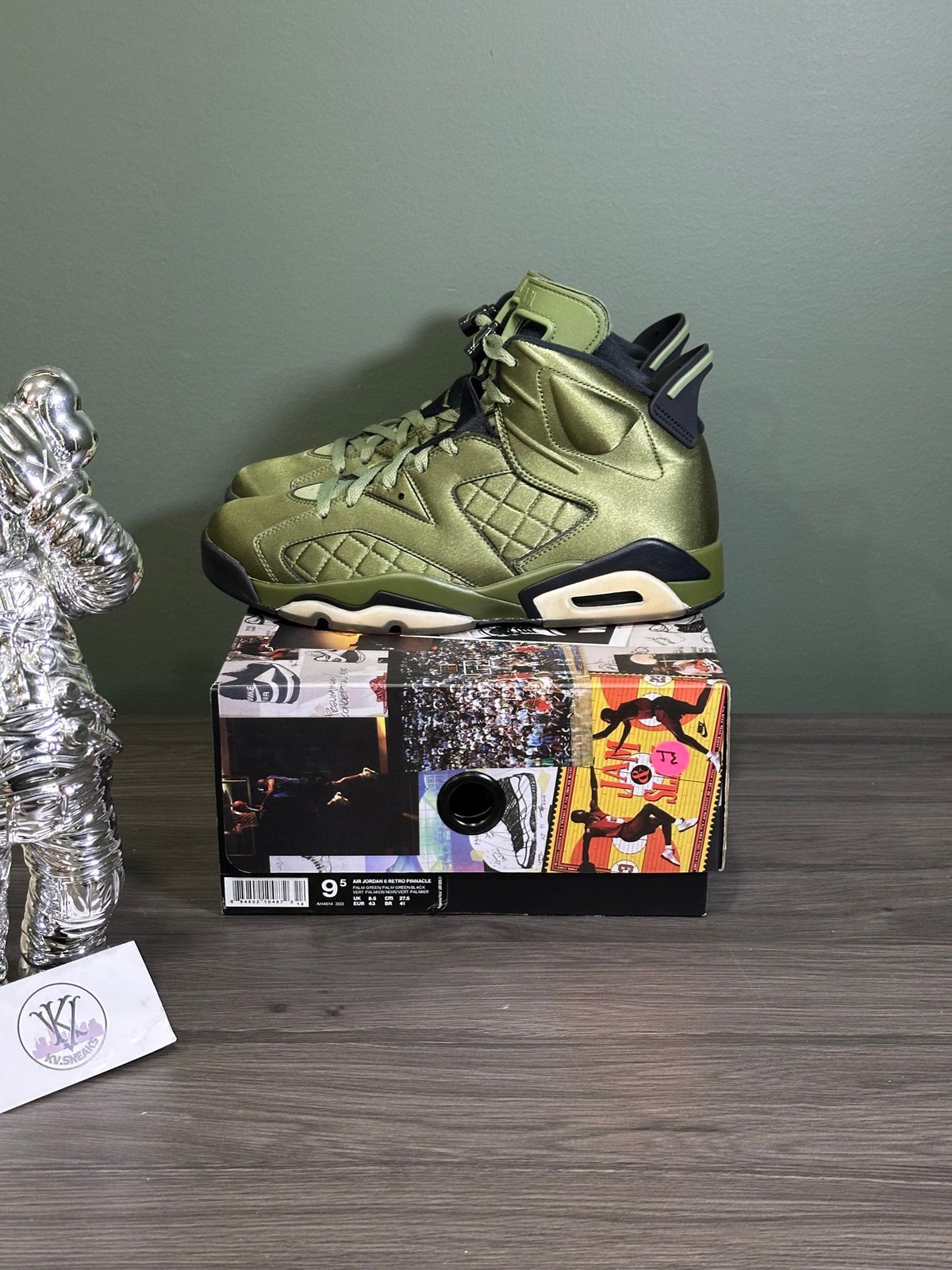 Jordan 6 Retro Pinnacle Promo Flight Jacket