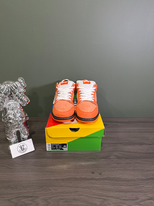 Dunk Low SB Orange Lobster