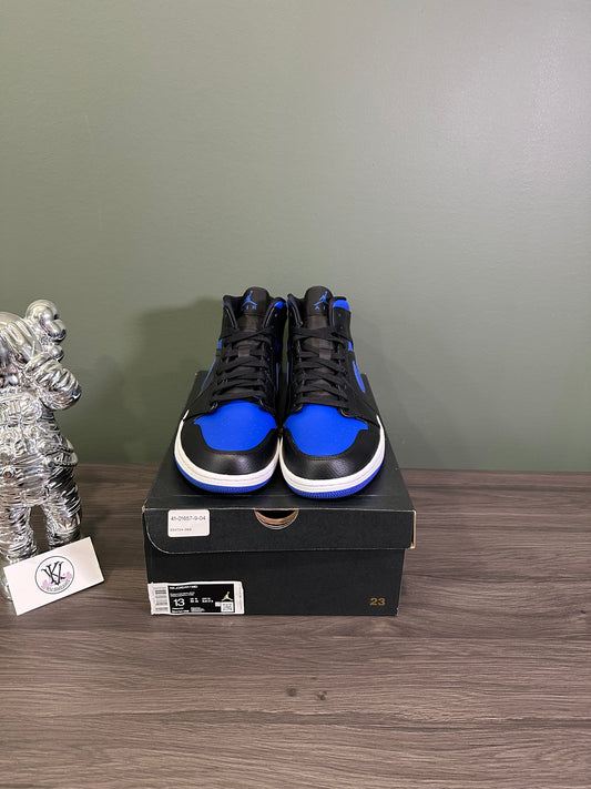 Jordan 1 Mid Royal 2020