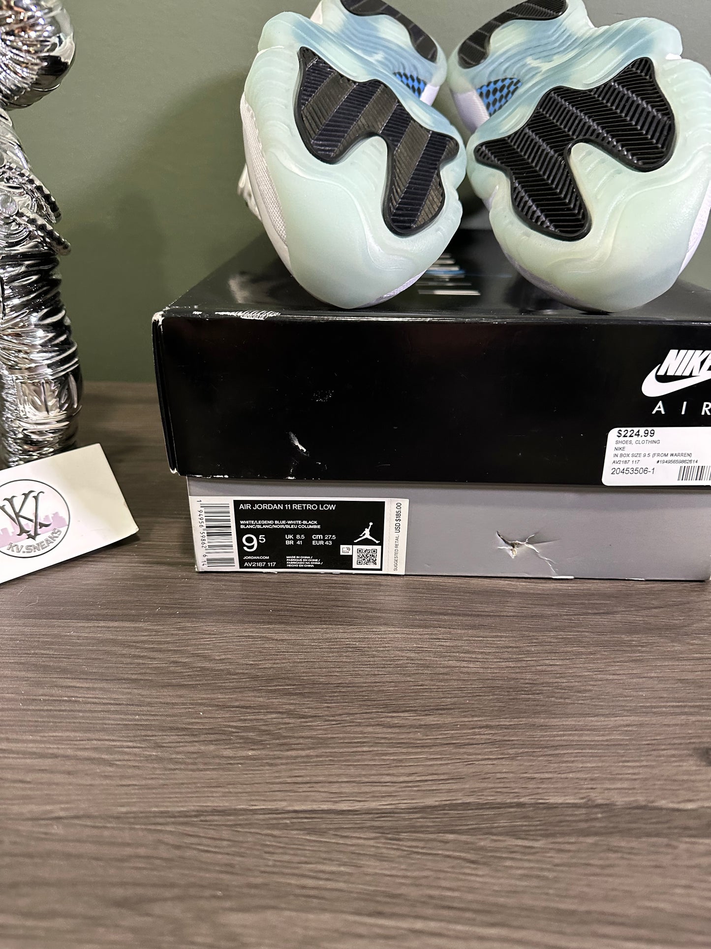 Jordan 11 Low Legend Blue