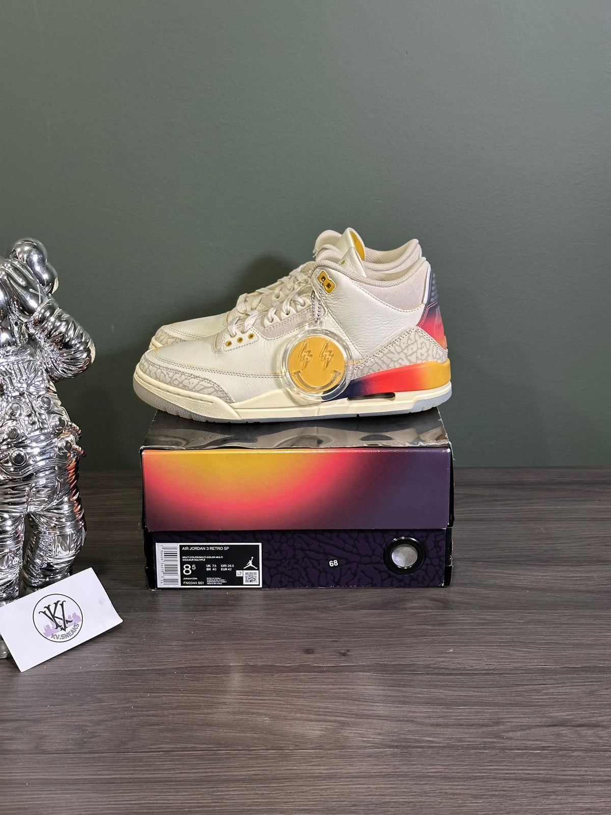 Jordan 3 Retro SP J Balvin Medellin Sunset