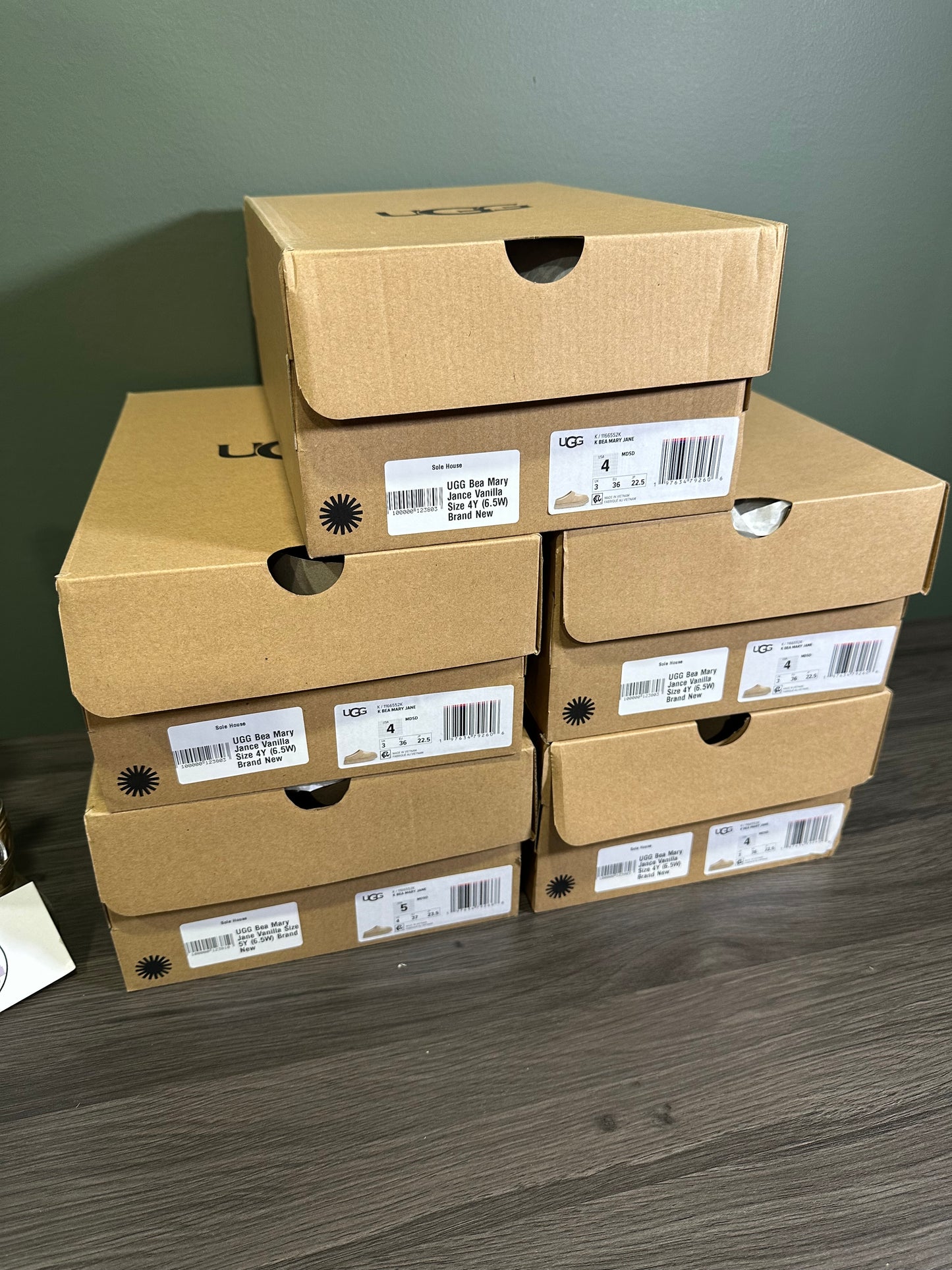UGG Bea Mary Jane Vanilla