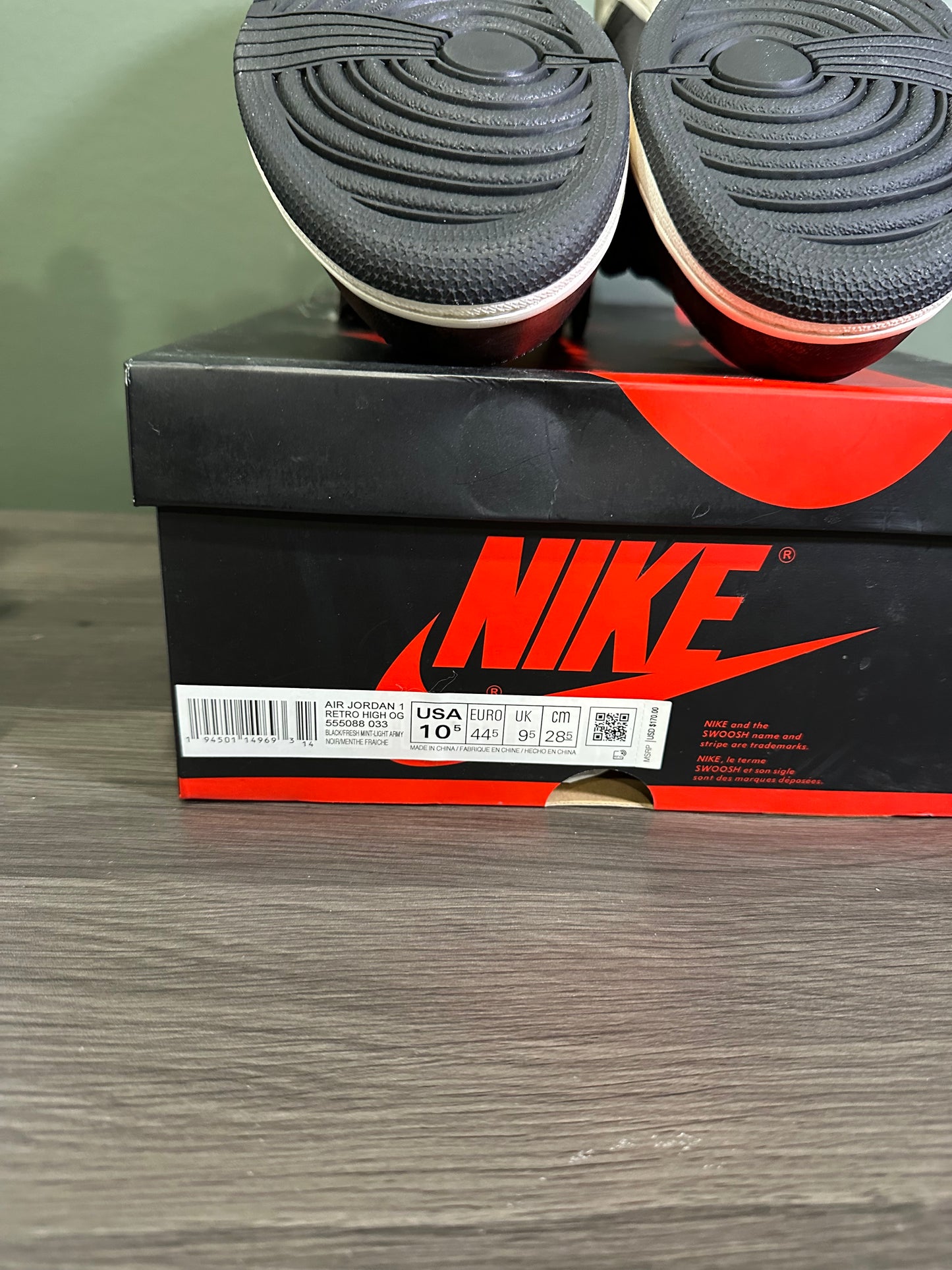 Jordan 1 High Shadow Patina