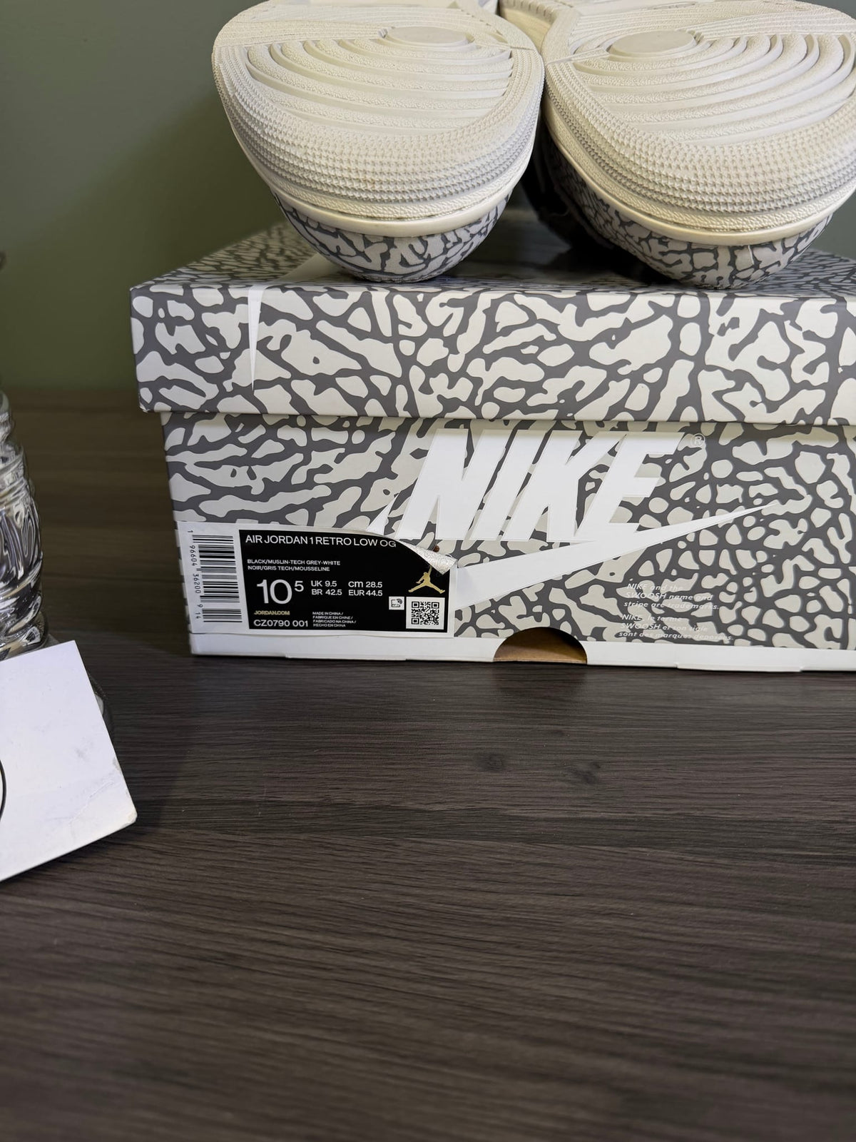 Jordan 1 Retro Low OG Black Cement