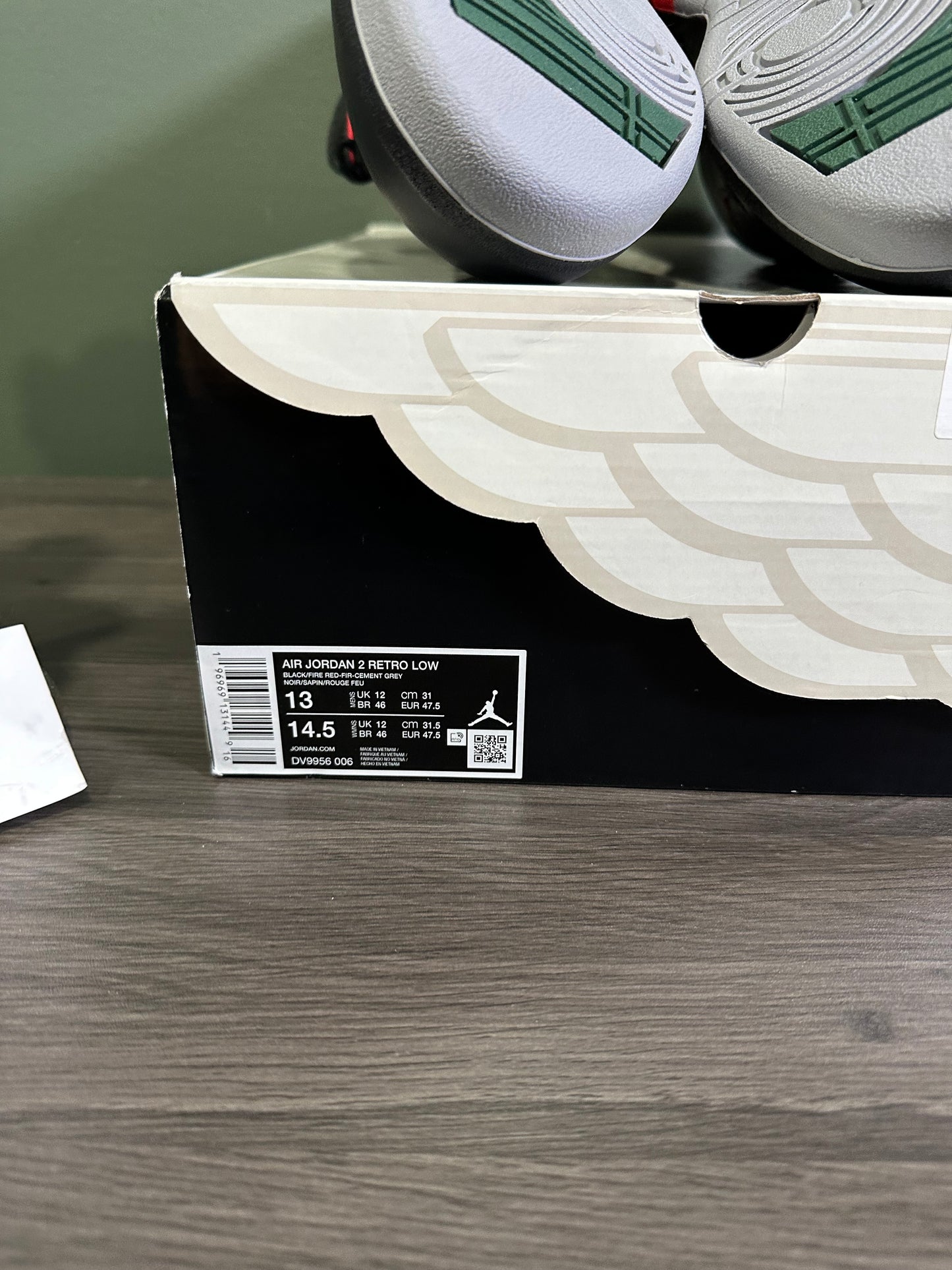 Jordan 2 Low Christmas