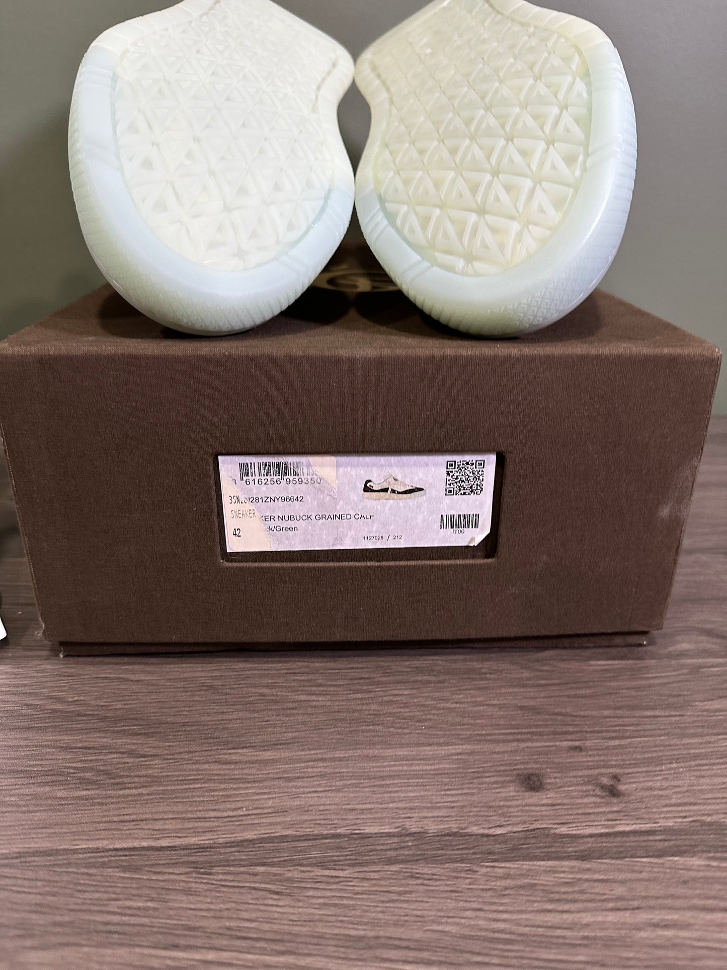 Dior B713 Cactus Jack Cream Mocha