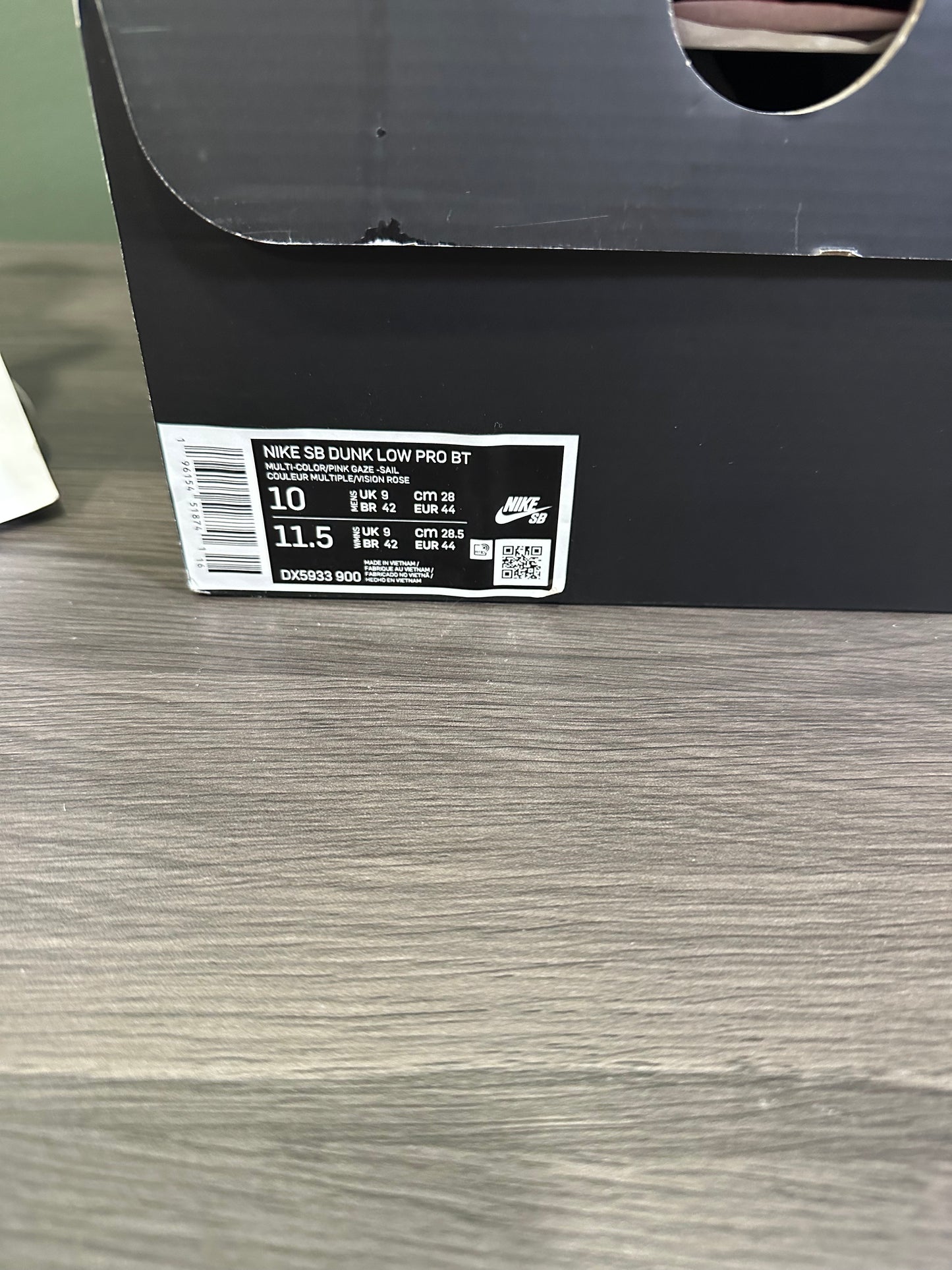 Dunk Low SB Xavier Schipani
