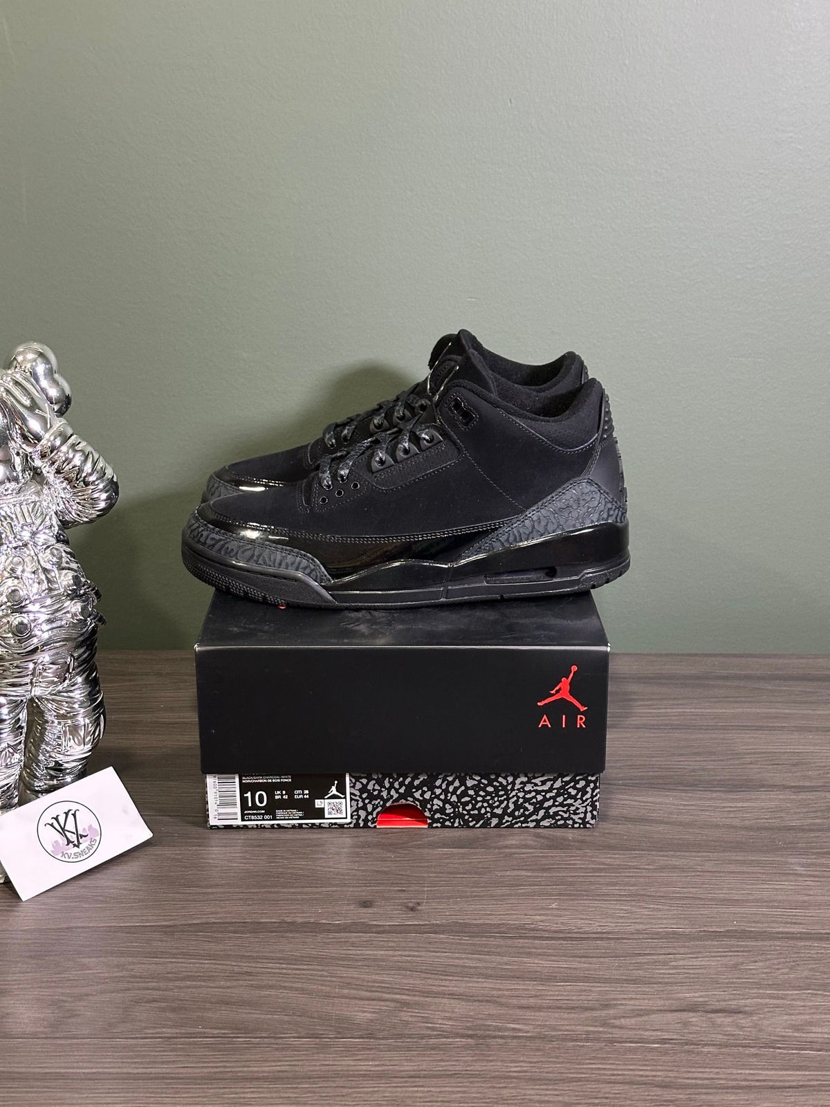 Jordan 3 Retro Black Cat (2025)