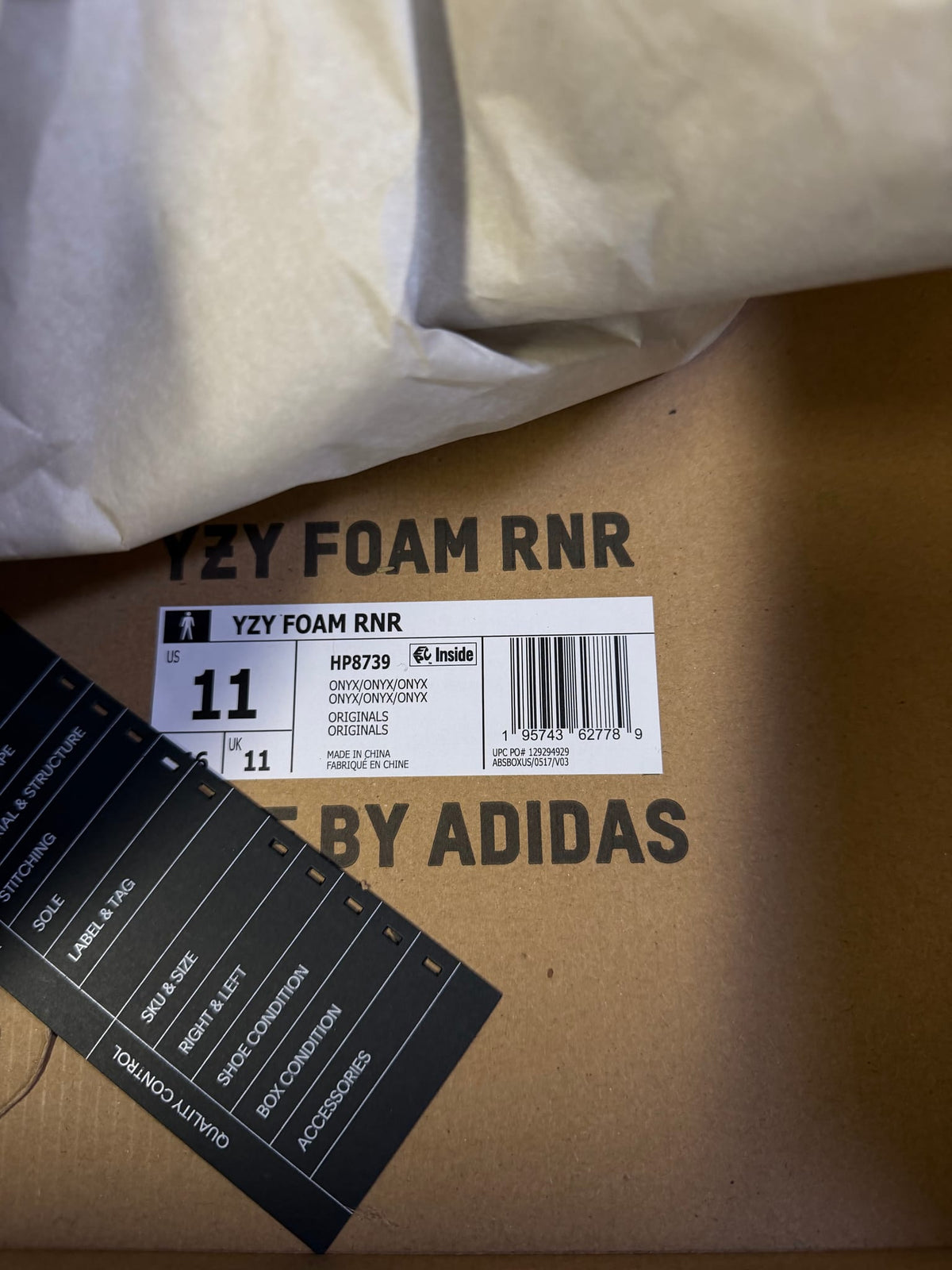 adidas Yeezy Foam RNR Onyx