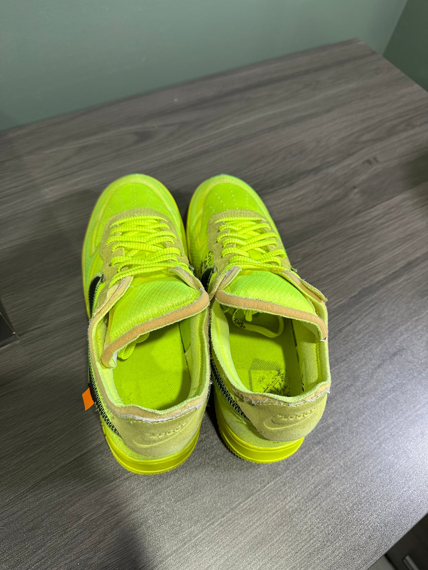 Air Force 1 Off-White Volt