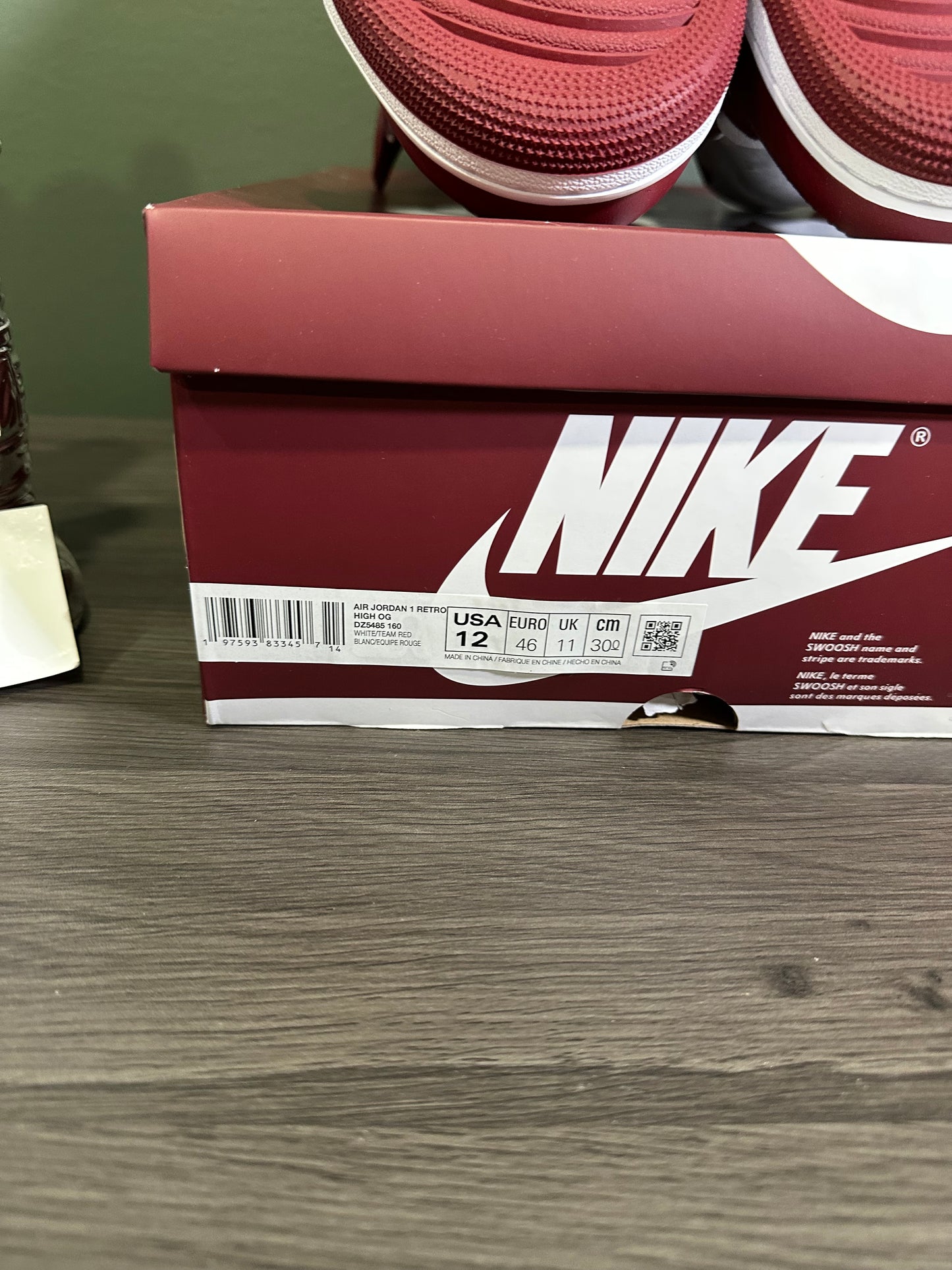 Jordan 1 High Artisanal Team Red
