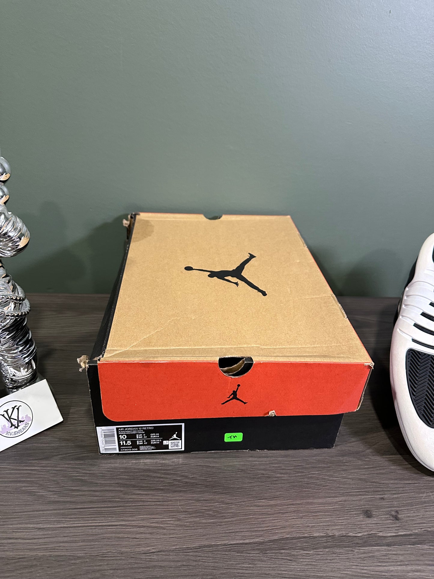 Jordan 12 Playoffs 2022