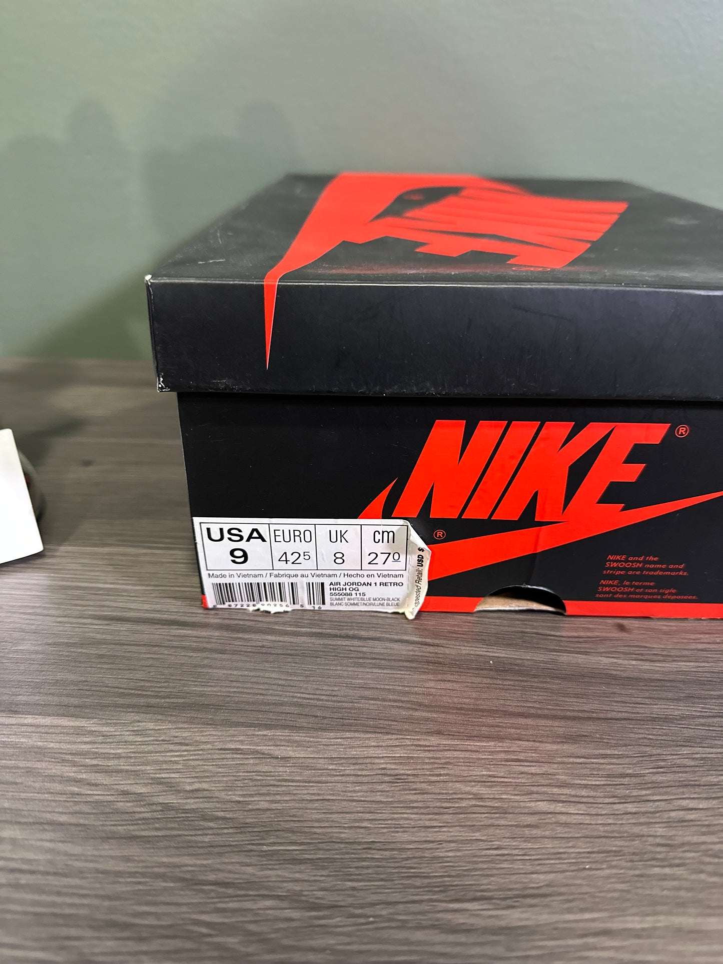 Jordan 1 High Blue Moon
