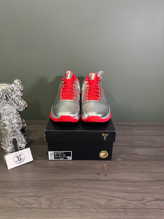 Kobe 5 Protro Caitlyn Clark Rookie Of The Year