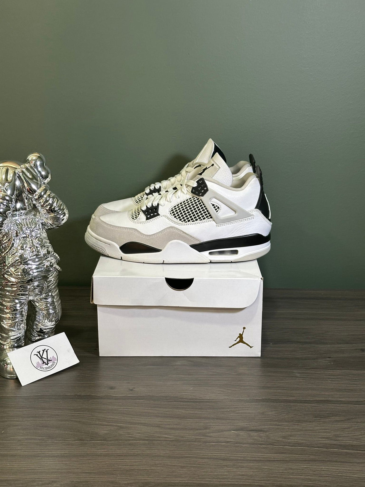 Jordan 4 Retro Military Black