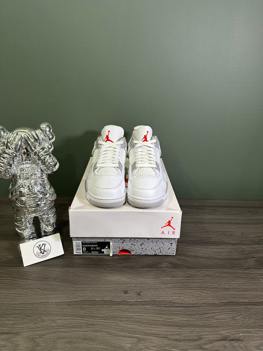 Jordan 4 Retro White Oreo (2021)
