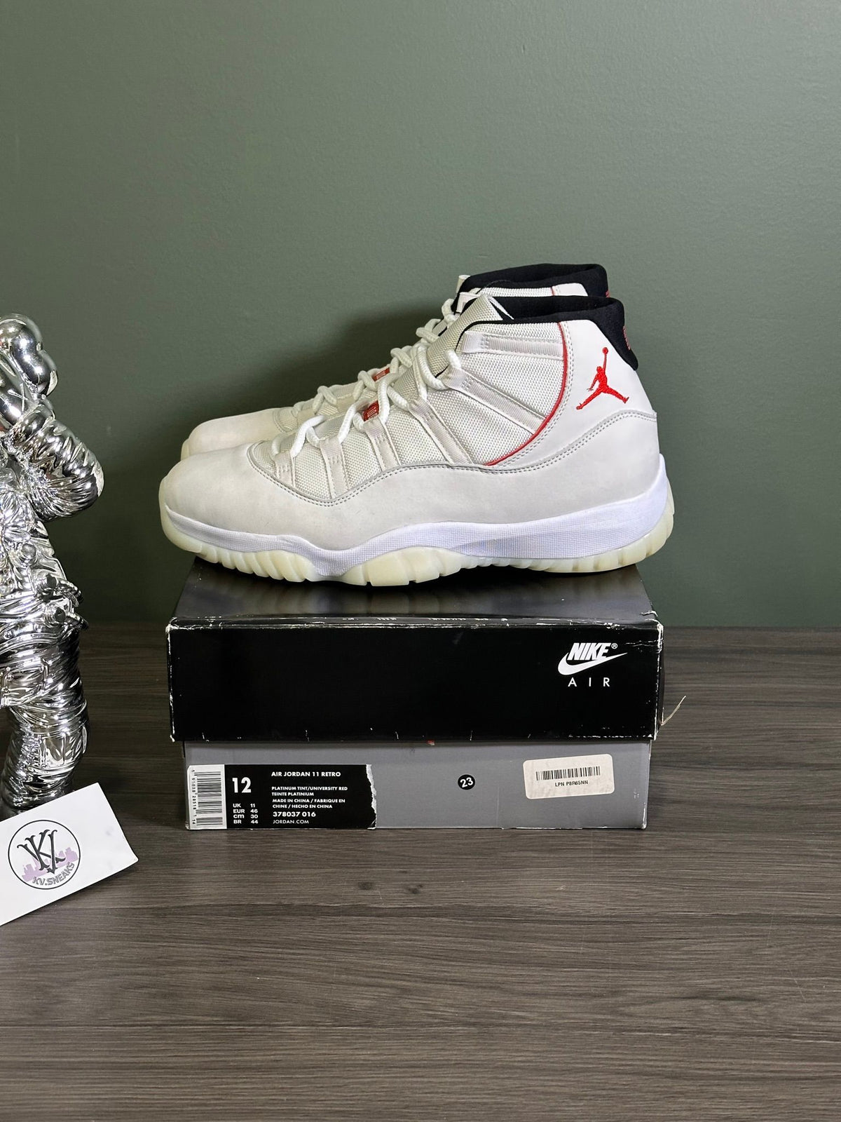 Jordan 11 Retro Platinum Tint