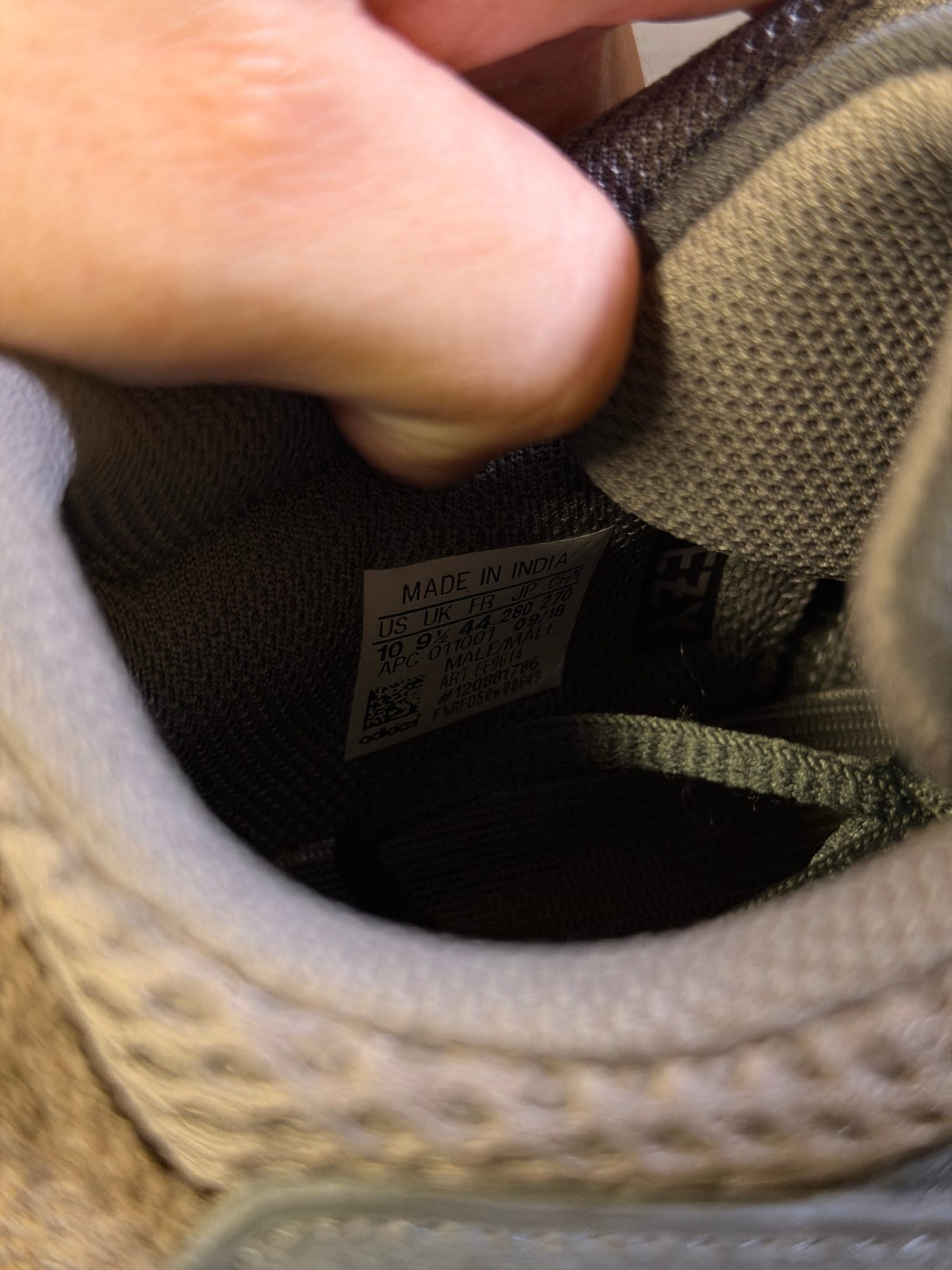 adidas Yeezy Boost 700 Mauve