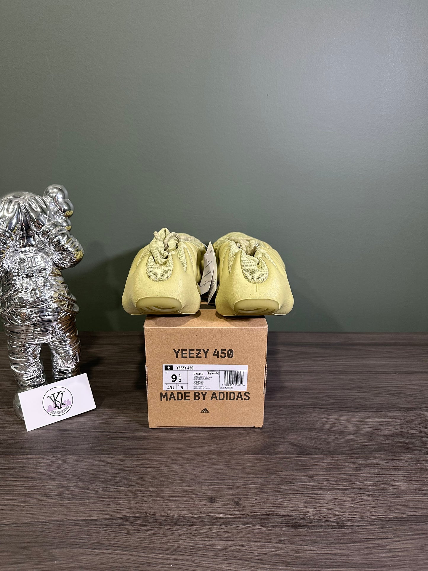 Yeezy 450 Resin