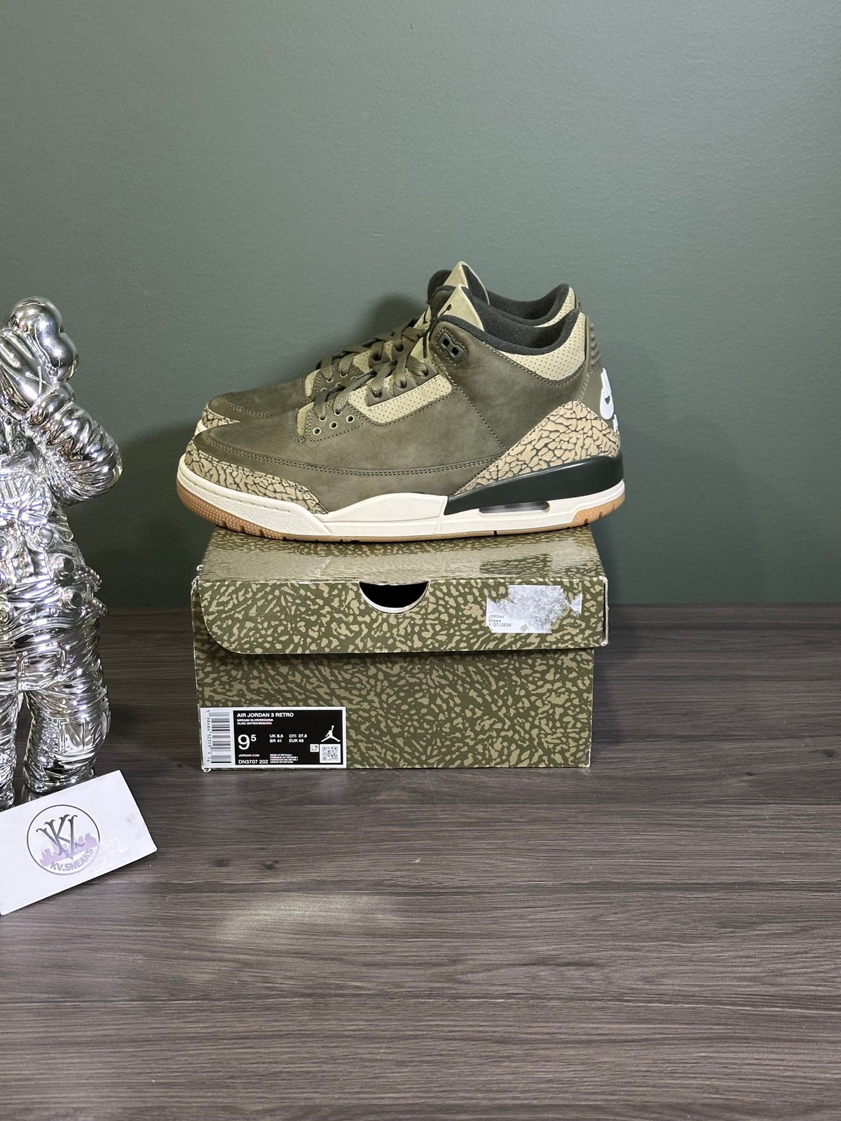 Jordan 3 Retro Family Affair
