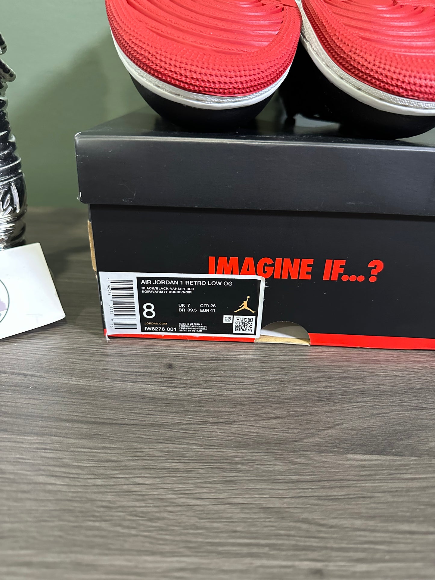 Jordan 1 Low Banned 2026