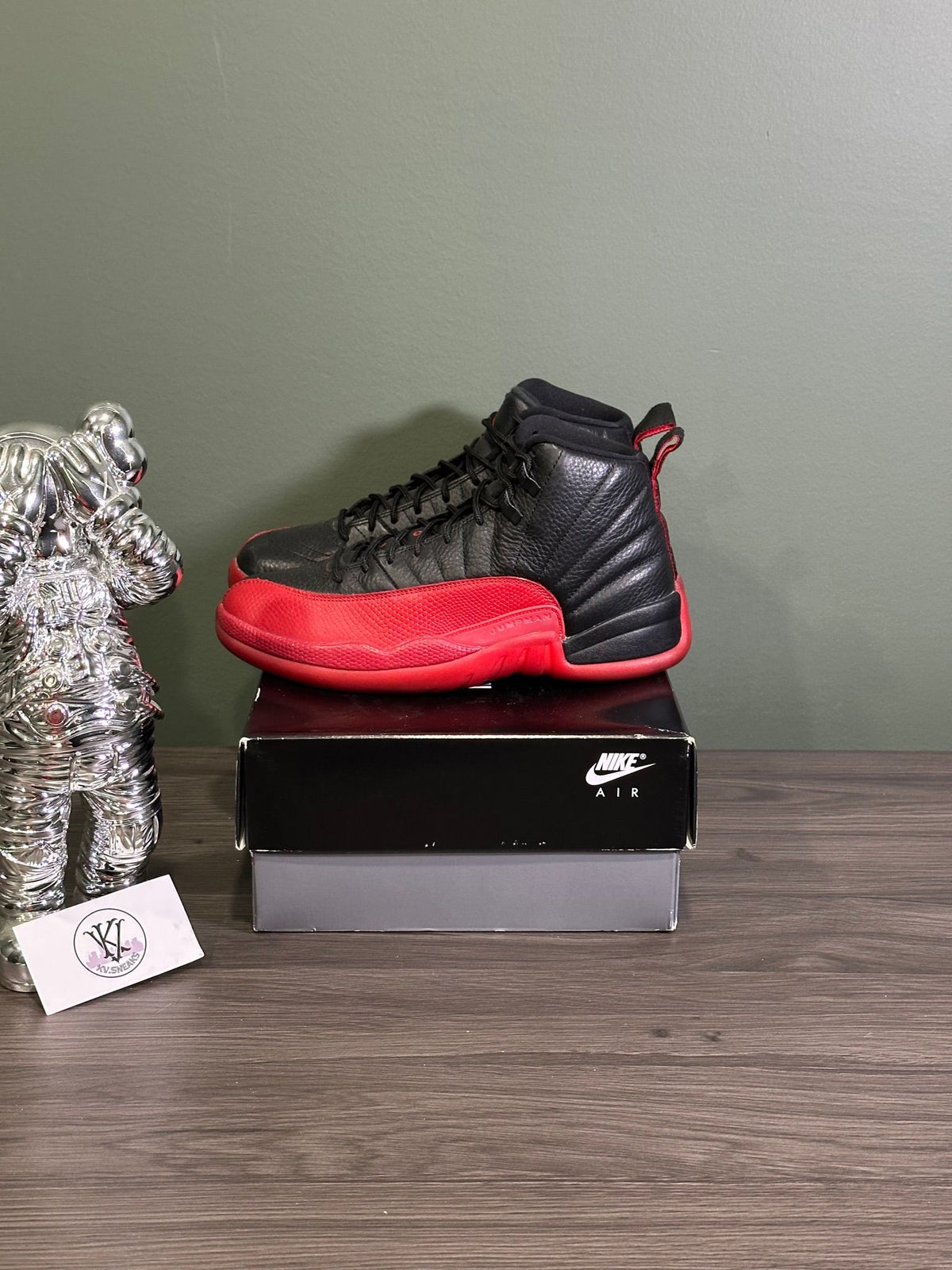 Jordan 12 Retro Flu Game (2016)