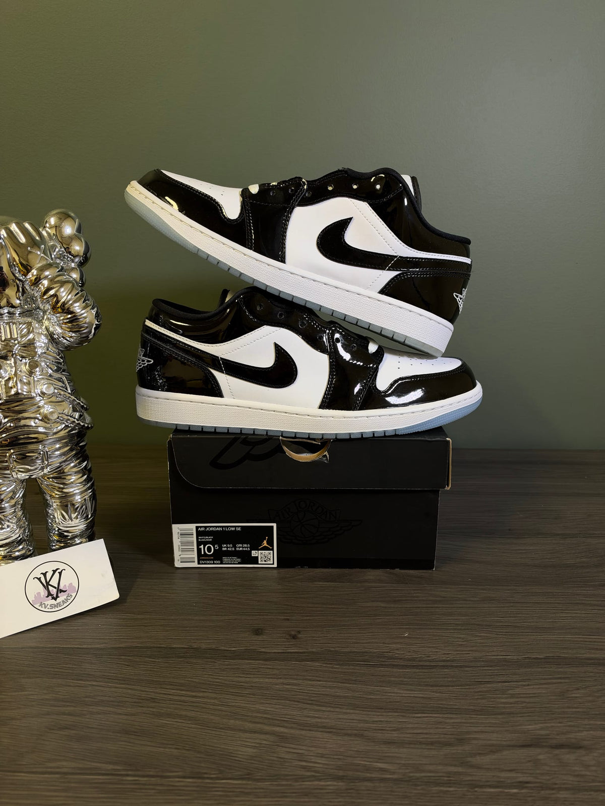 Jordan 1 Low SE Concord