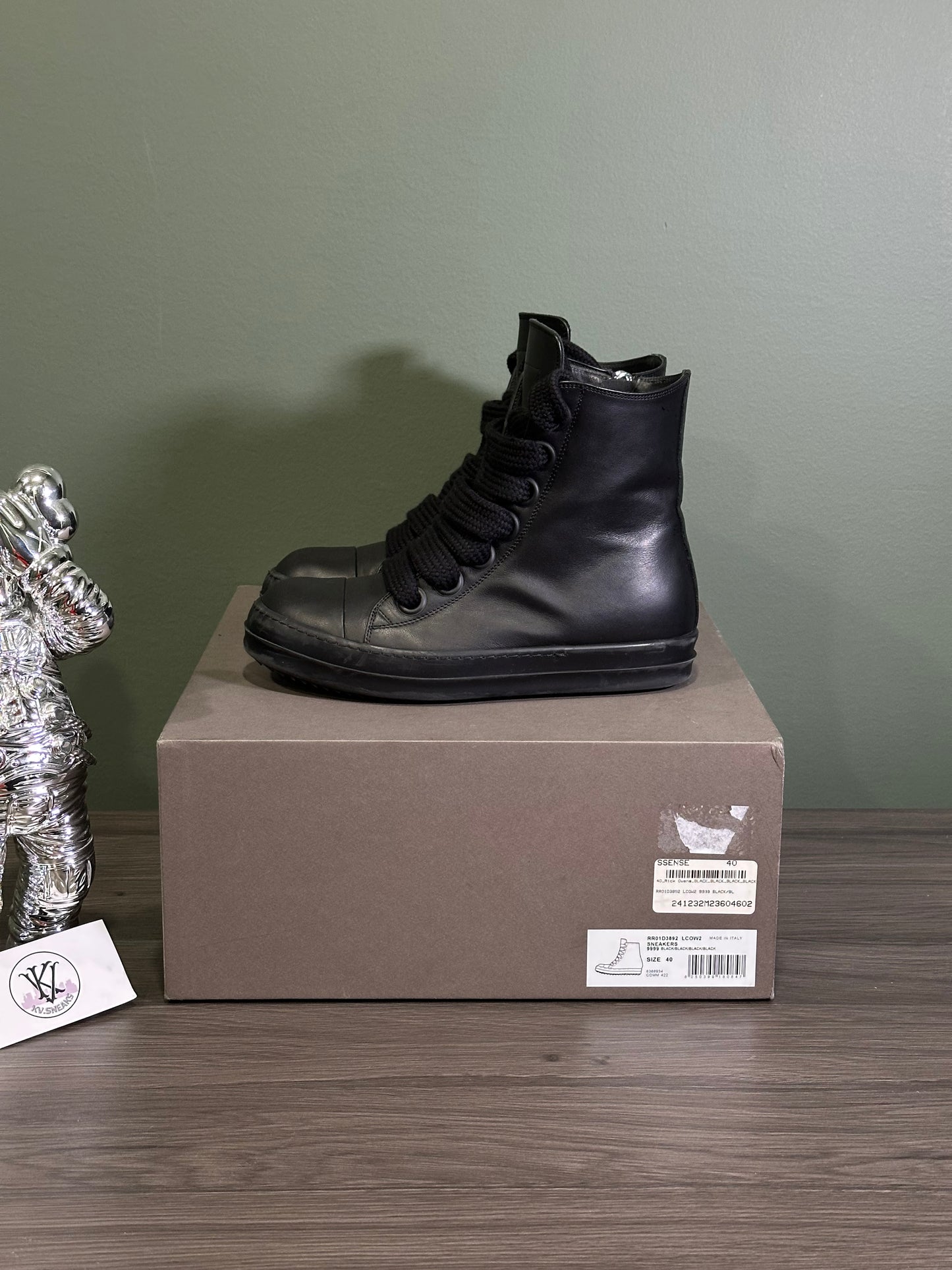 Rick Owens Black Temple Jumbolace