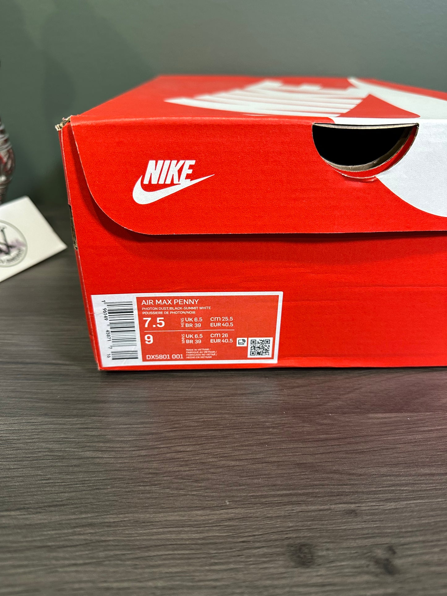 Air Max Penny 1 Photon Dust Summit White