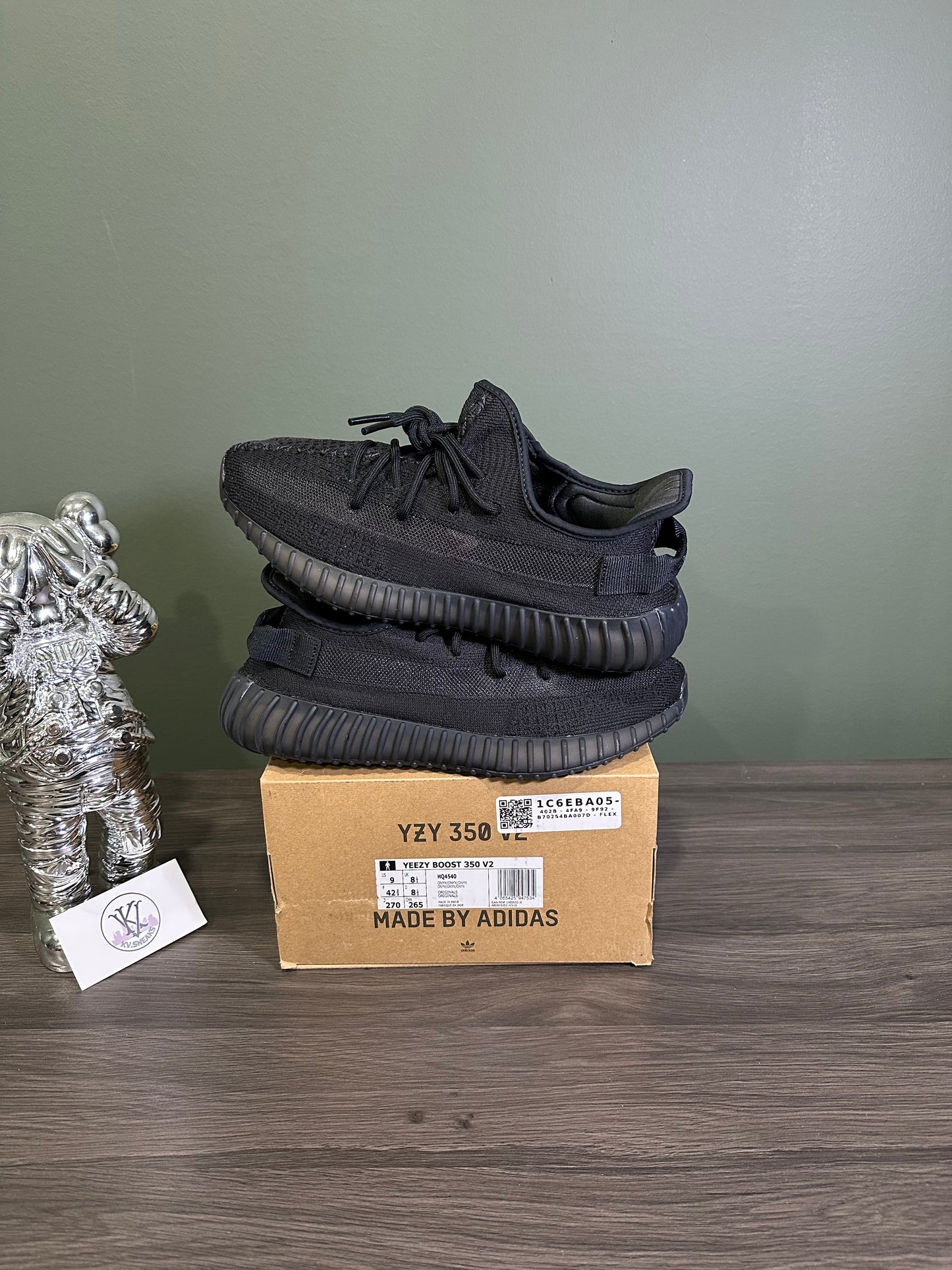 Yeezy 350 Onyx