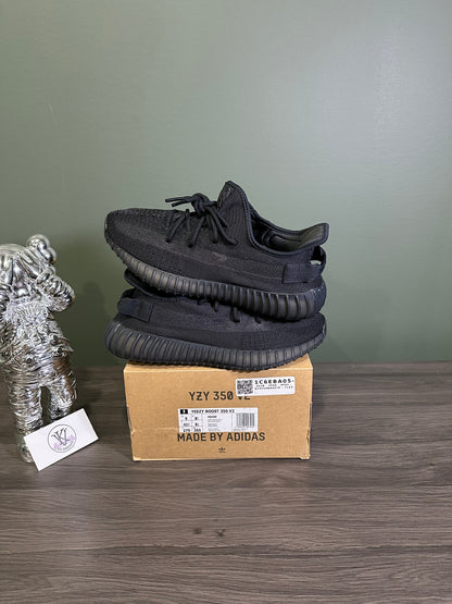 Yeezy 350 Onyx