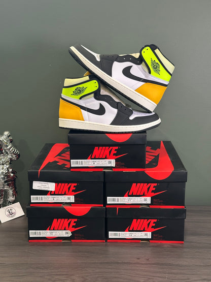 Jordan 1 High Black Volt University is Gold