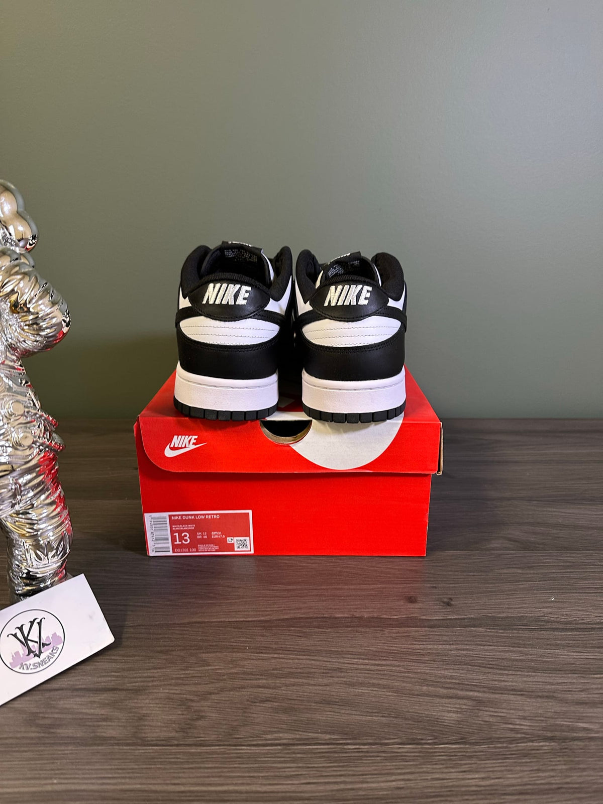 Nike Dunk Low Retro White Black Panda