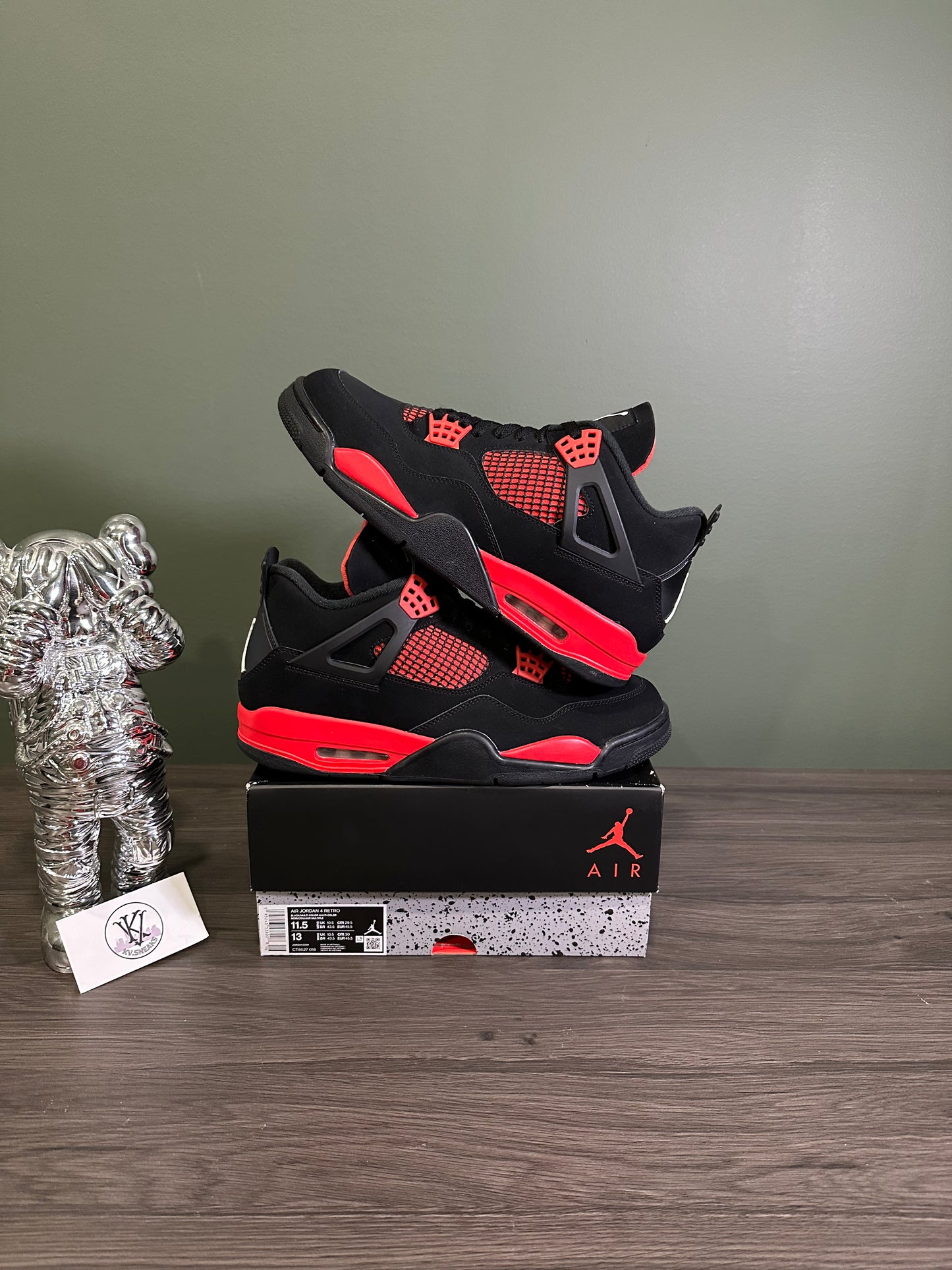 Jordan 4 Red Thunder
