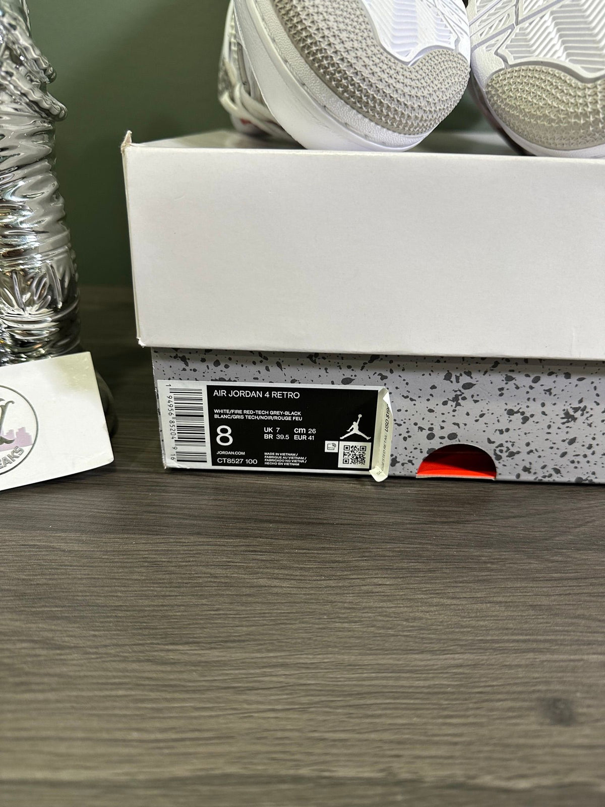 Jordan 4 Retro White Oreo (2021)