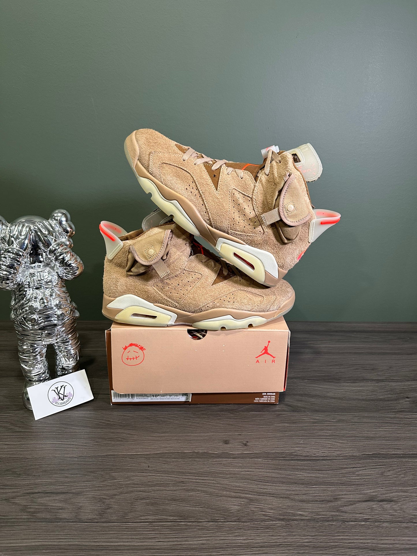 Jordan 6 Travis Scott Khaki