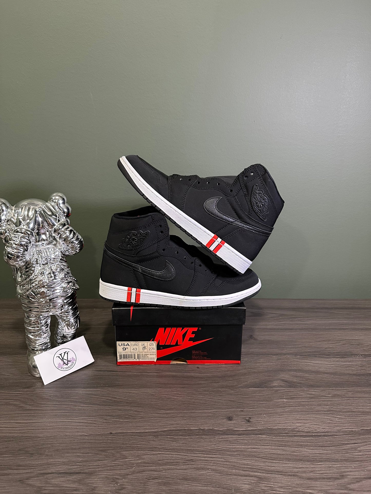 Jordan 1 High Paris Saint-Germain