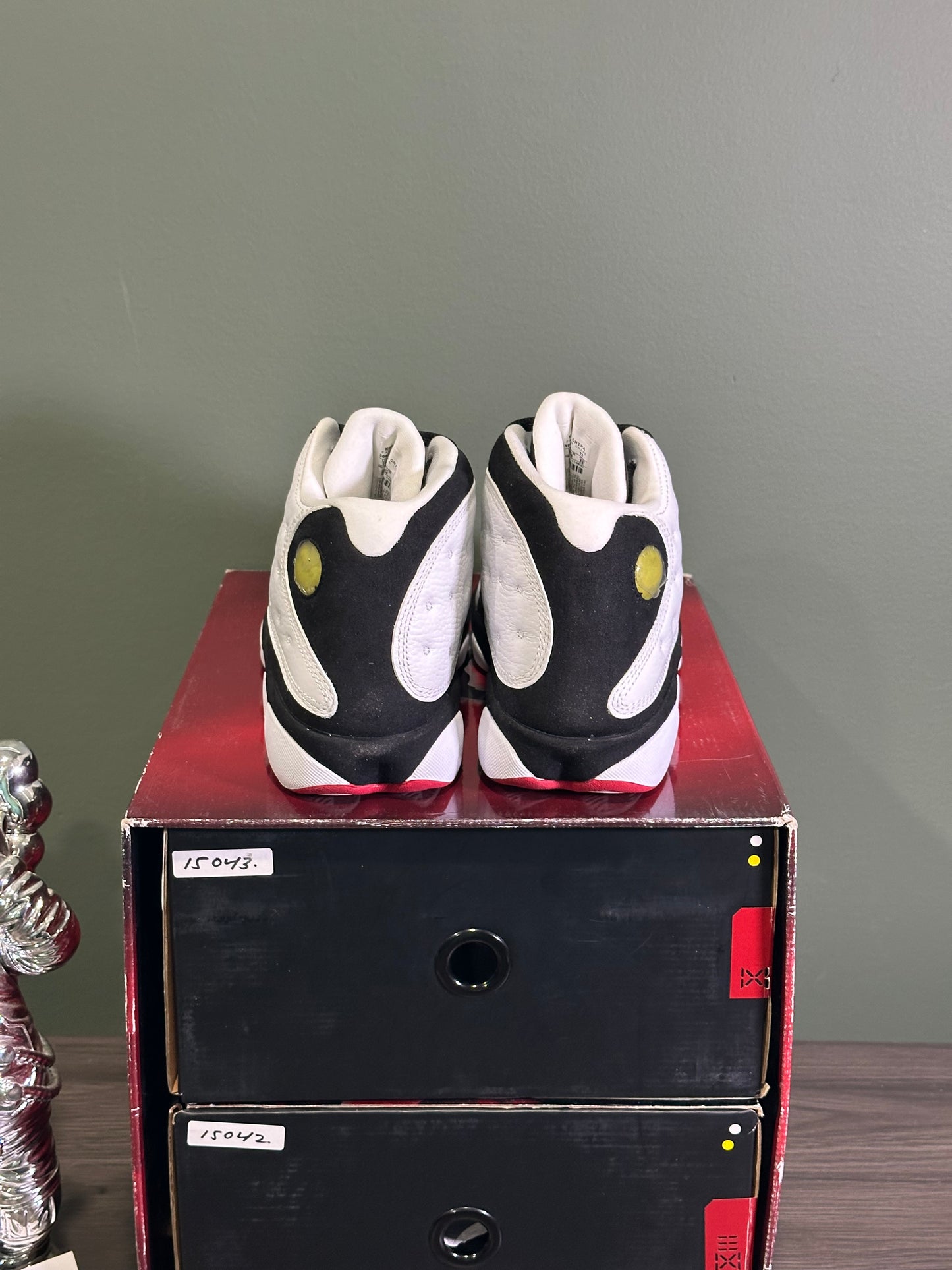 Jordan Countdown Pack (10/13)