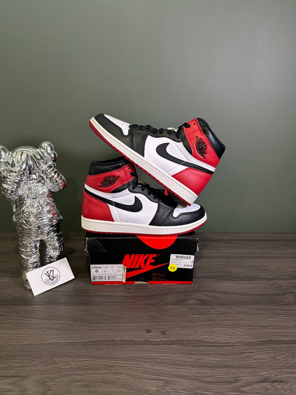 Jordan 1 High Black Toe 2016