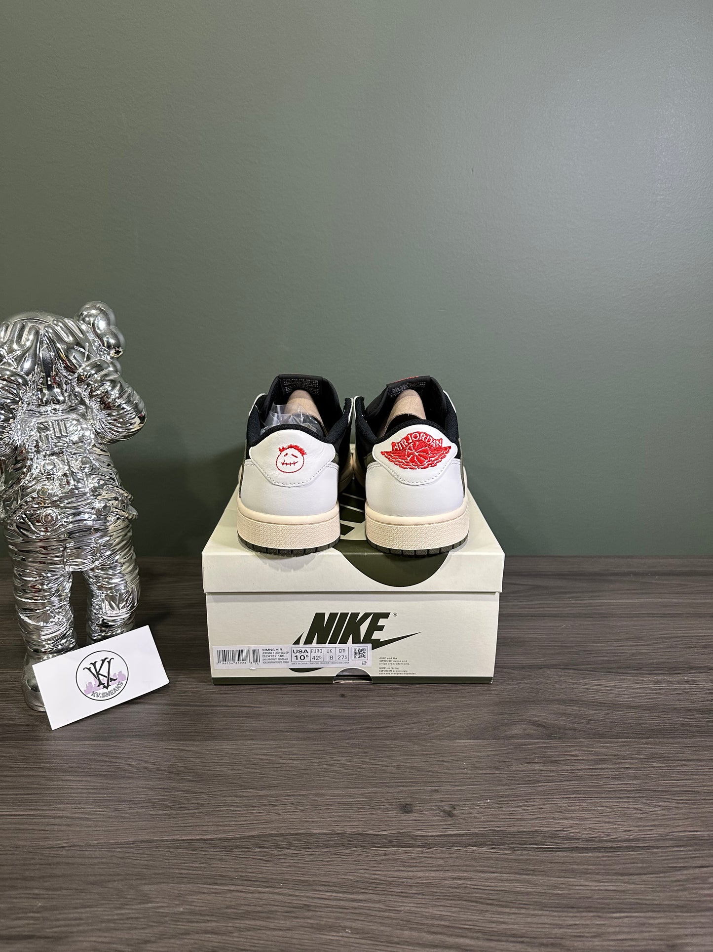 Jordan 1 Low Travis Scott Olive