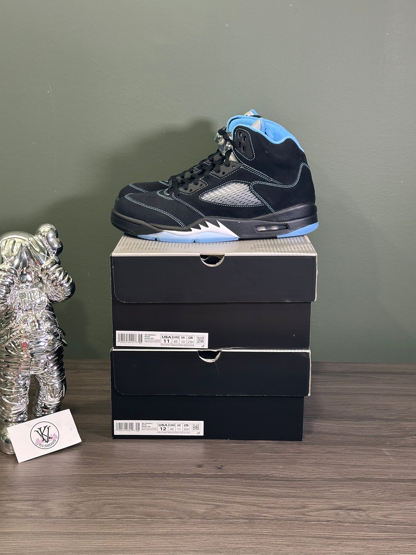 Jordan 5 Black University Blue 2026