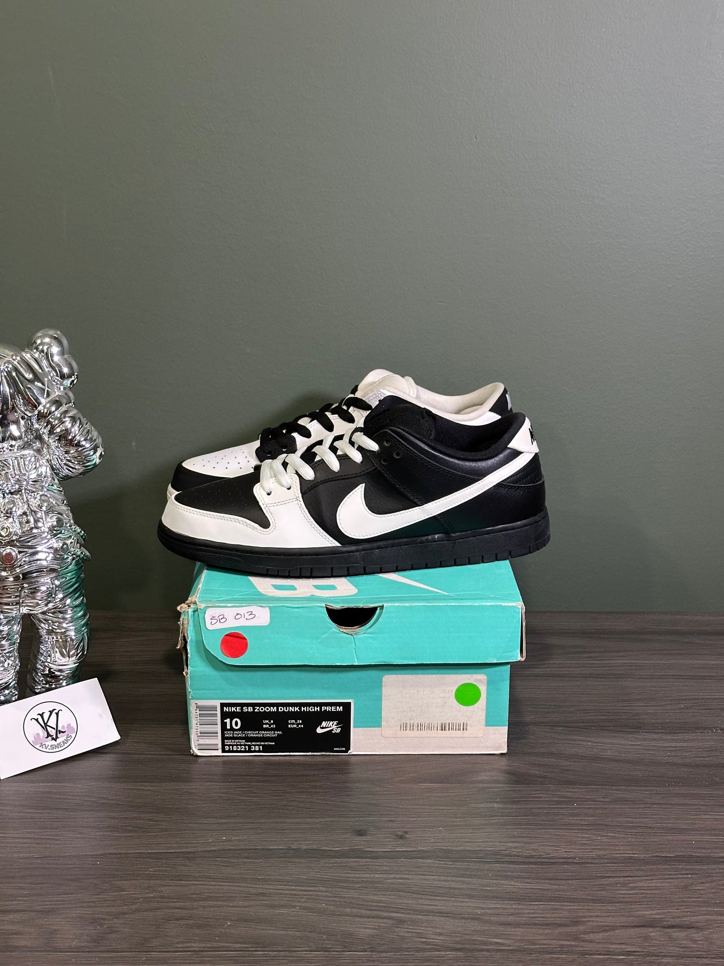 Dunk Low SB Yin Yang