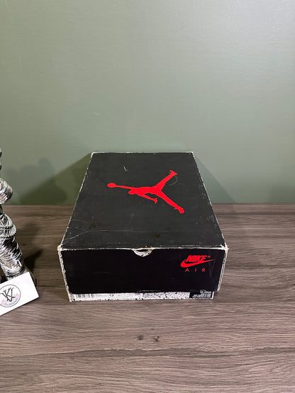 Jordan 5 Black Metallic Reimagined